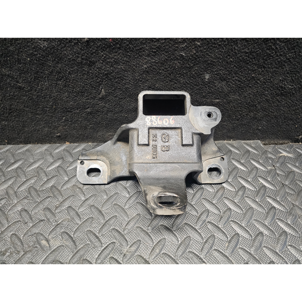 BDEL3907Z  SUPPORTO MOTORE MAZDA 3 (BP)(2019>) 1.8SKYACTIV-D 85KW 116CV S8