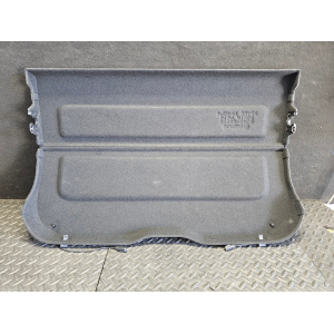 BCKD-68310 MENSOLA CAPPELLIERA COFANO POSTERIORE MAZDA 3 (BP)(2019>)