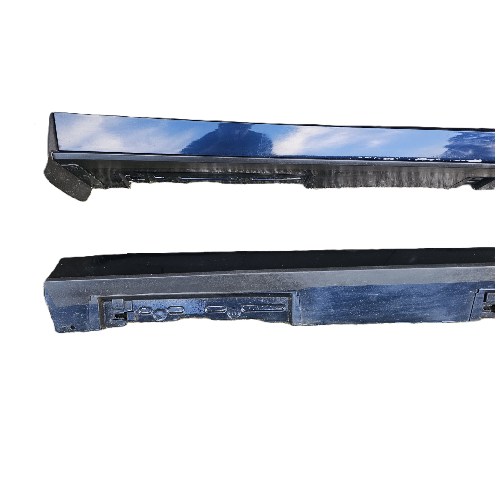 BCJH-51P51 COPPIA MINIGONNE SOTTOPORTA LATERALI MAZDA 3 (BP)(2019>)