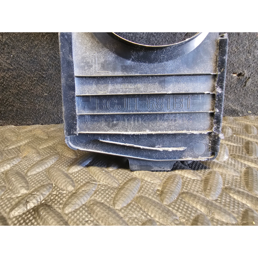 BCJH-681B1 MODANATURA RIVESTIMENTO CINTURA SINISTRA MAZDA 3 (BP)(2019>)