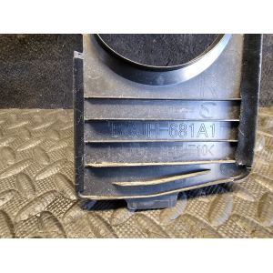 BCJH-681A1 MODANATURA RIVESTIMENTO CINTURA DESTRA MAZDA 3 (BP)(2019>)