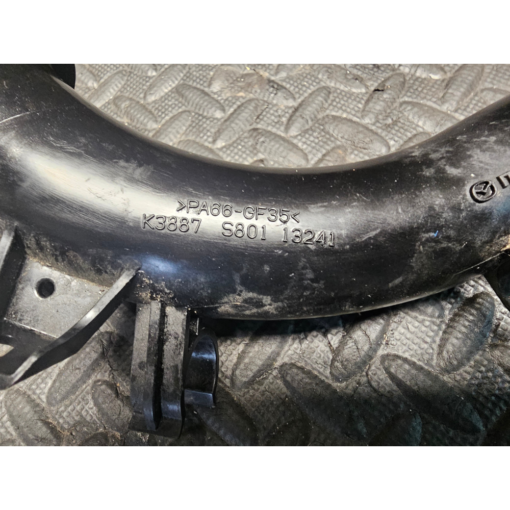 S80113241 S51H-13222 TUBO MANICOTTO ASPIRAZIONE ARIA MAZDA 3 (BP)(2019>) 1.8SKYACTIV-D 85KW 116CV S8
