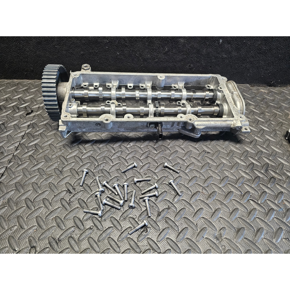 04L103308K 04L103044AB COPERCHIO PUNTERIE TESTATA AUDI SEAT SKODA VW 1.6 2.0TDI