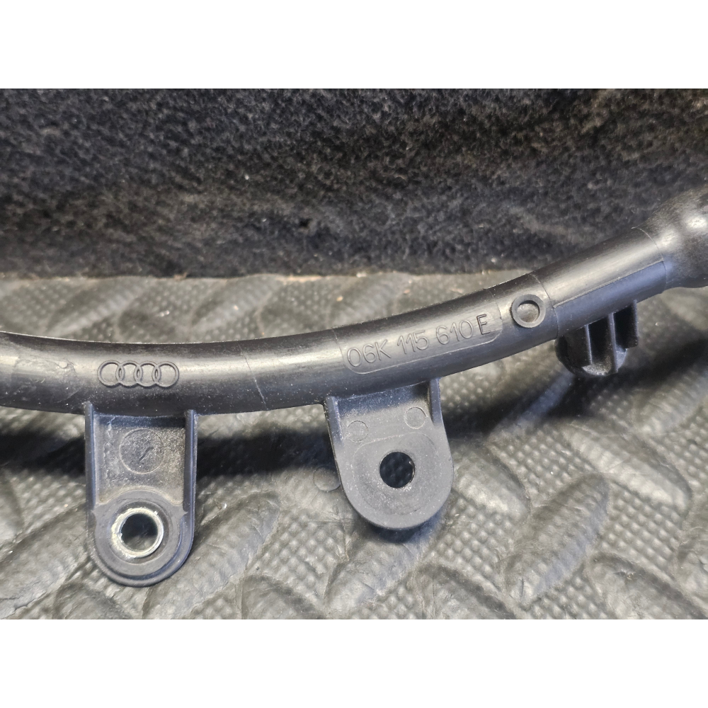 06K115610E ASTA ASTINA LIVELLO OLIO AUDI A1 A3 8V SEAT SKODA VW GOLF VII SCIROCCO T-ROC 2.0TFSI