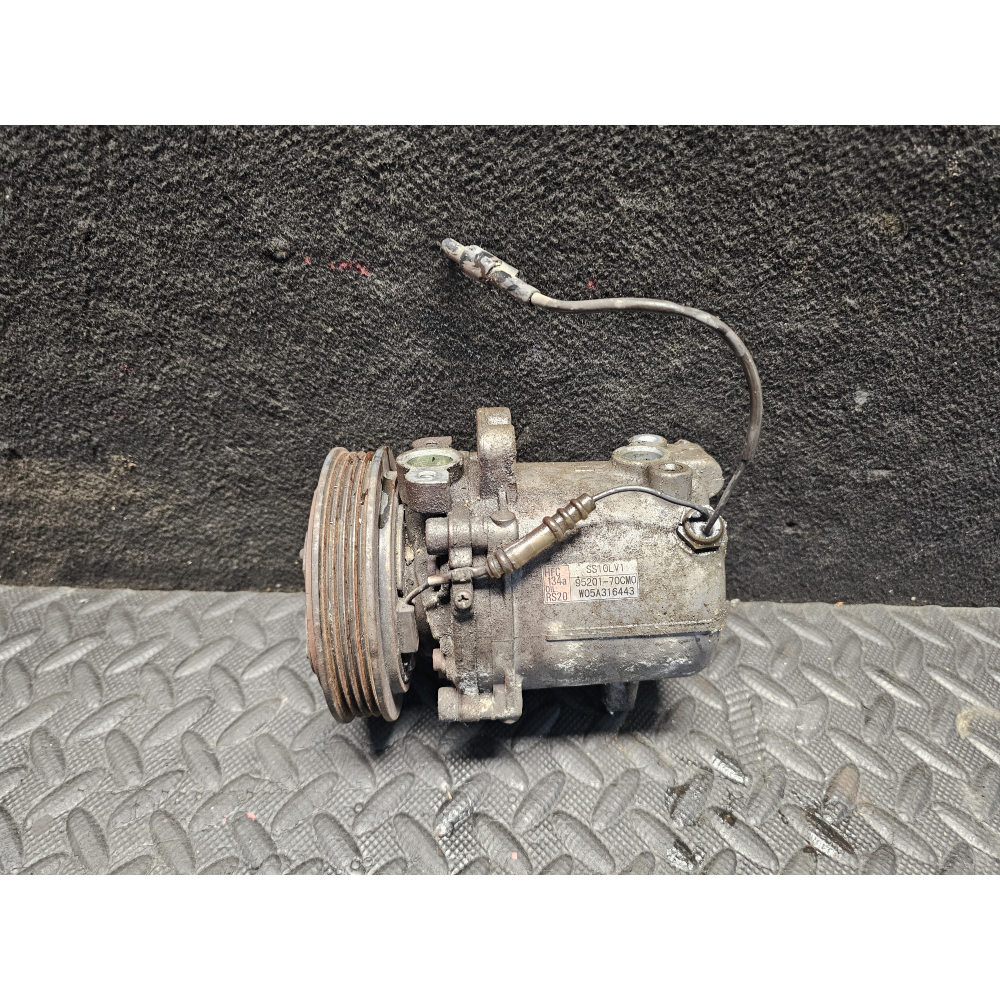95201-70CM0 COMPRESSORE ARIA CONDIZIONATA SUZUKI GRAND VITARA 1 I (FT,HT)(98-06)