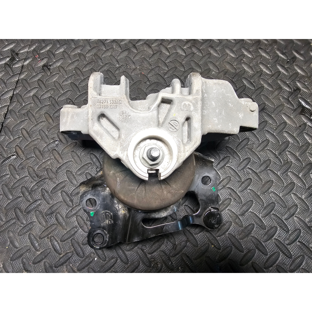 68271532AC P68271526AC SUPPORTO MOTORE JEEP WRANGLER 4 IV (JL)(2019>) 2.0 T-GDI 272CV 200KW 46339240