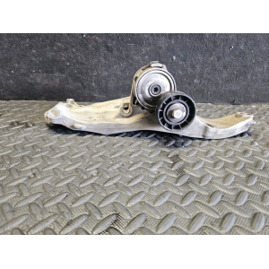 DS7Q-8D611-AH SUPPORTO MOTORE TENDICINGHIA ALTERNATORE FORD EDGE MONDEO V S-MAX 2.0TDCI