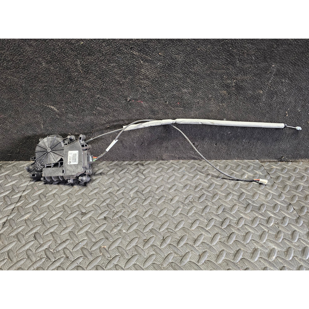 738356111 51247383561 SERRATURA PORTELLONE POSTERIORE BMW X3 (G01)(2017>)