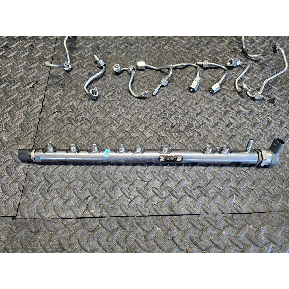 0445216036 KIT CANNETTE+ TUBO FLAUTO RAIL INIEZIONE BMW X3 F25 X5 X4 X6 E90 E91 3.0D N57D30A