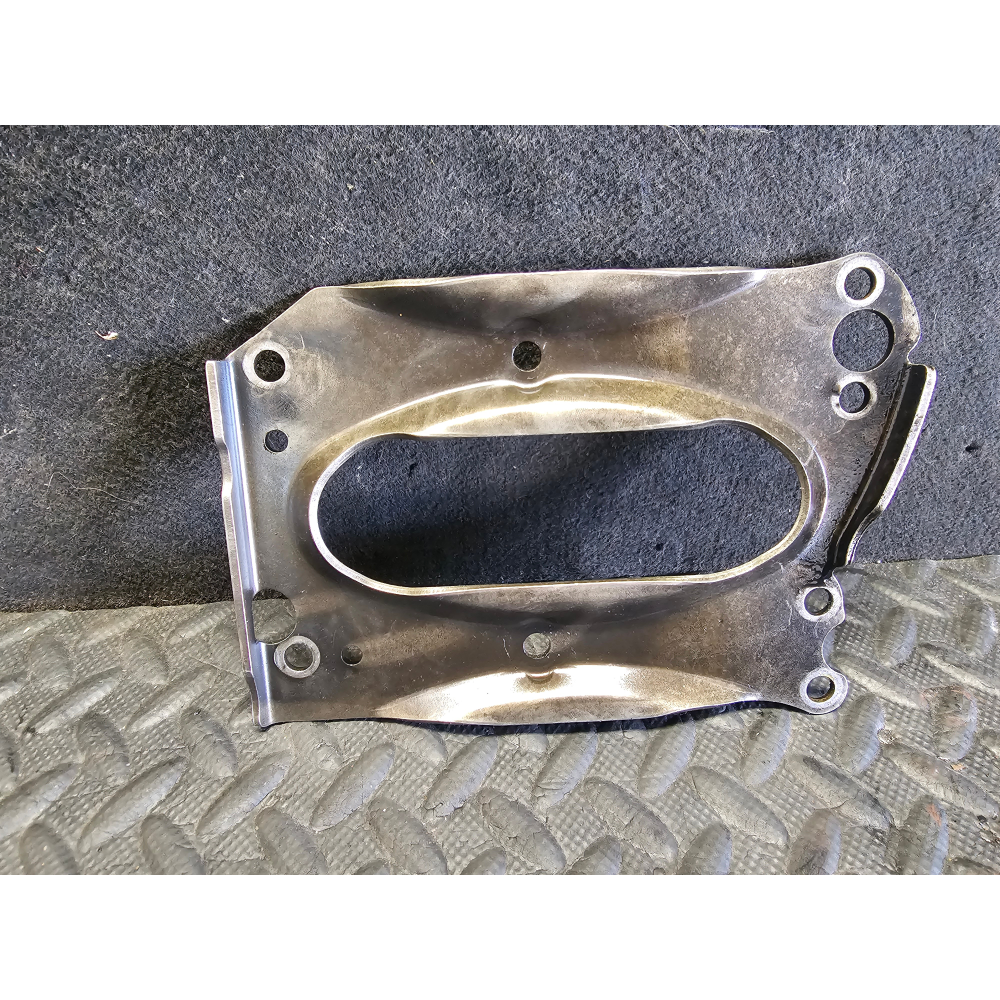 111185119738511973 SUPPORTO MOTORE ALTERNATORE BMW E90 LCI F10 F11 F30 F31 F32 3.0D N57D30A