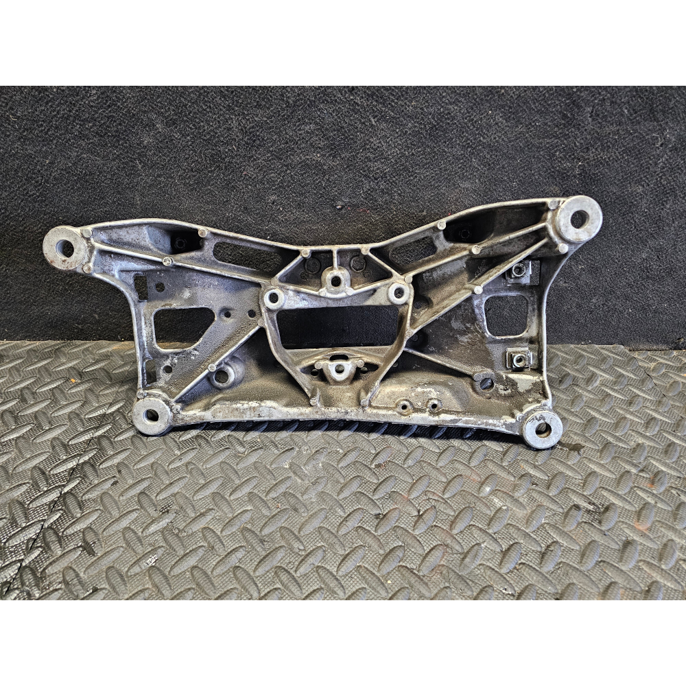 8W0399262AP SUPPORTO CAMBIO MOTORE AUDI A4 (8W2,B9)(2015>) 2.0TDI