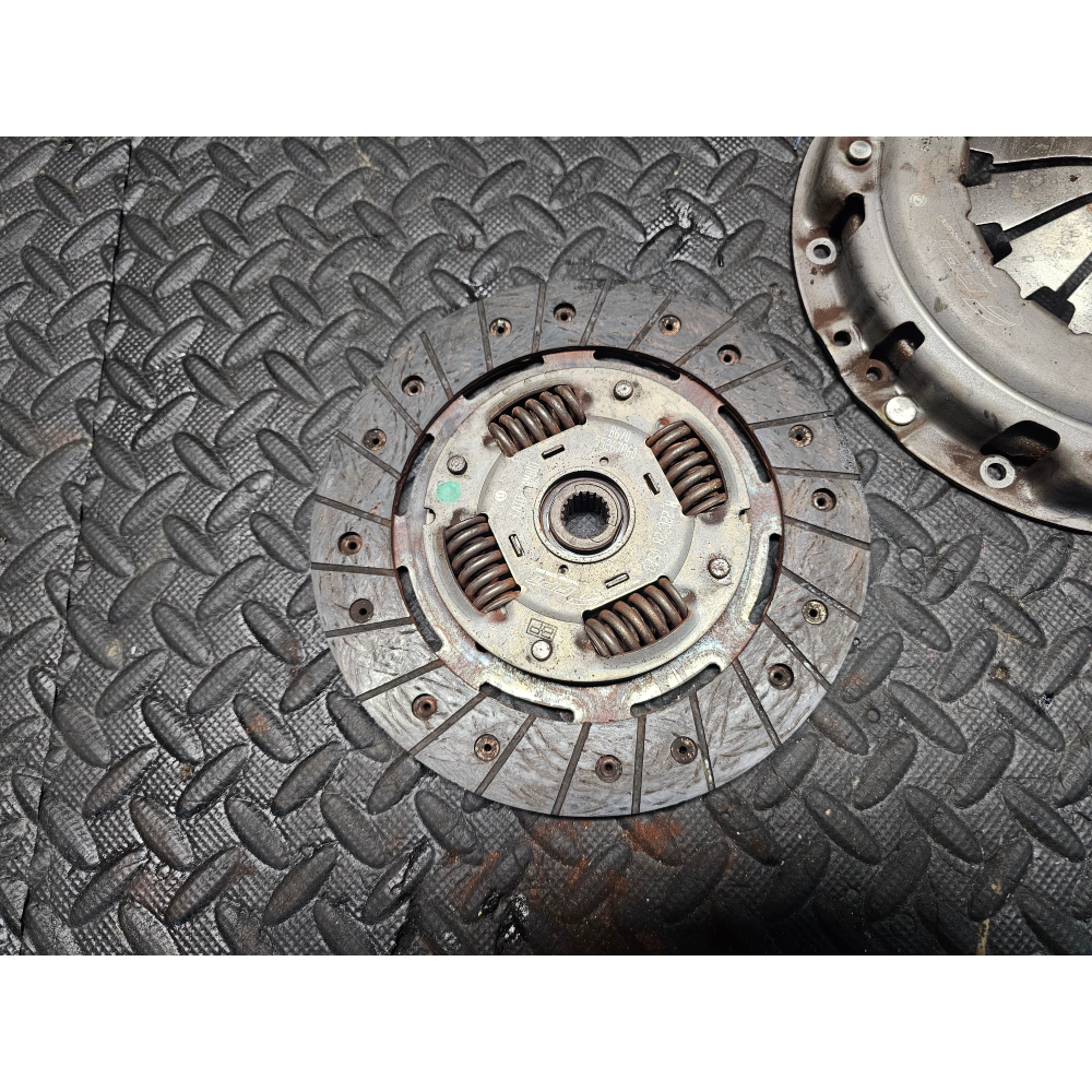 55269068 55267860 KIT DISCO FRIZIONE SPINGIDISCO ALFA FIAT LANCIA 1.2 1.4 169A4000