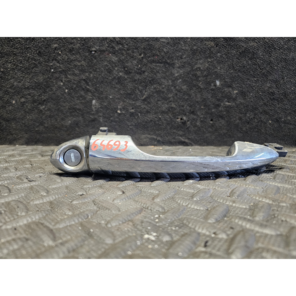 MANIGLIA ESTERNA ANTERIORE SINISTRA LANCIA YPSILON 3 (312)(2011 >)