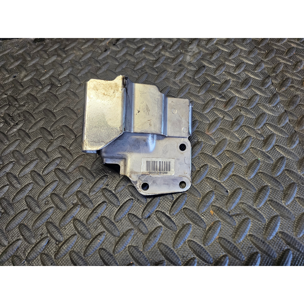 55268120 000552681200 SUPPORTO MOTORE POMPA GASOLIO FIAT 500X DOBLO JEEP COMPAS MP RENEGADE 2.0D