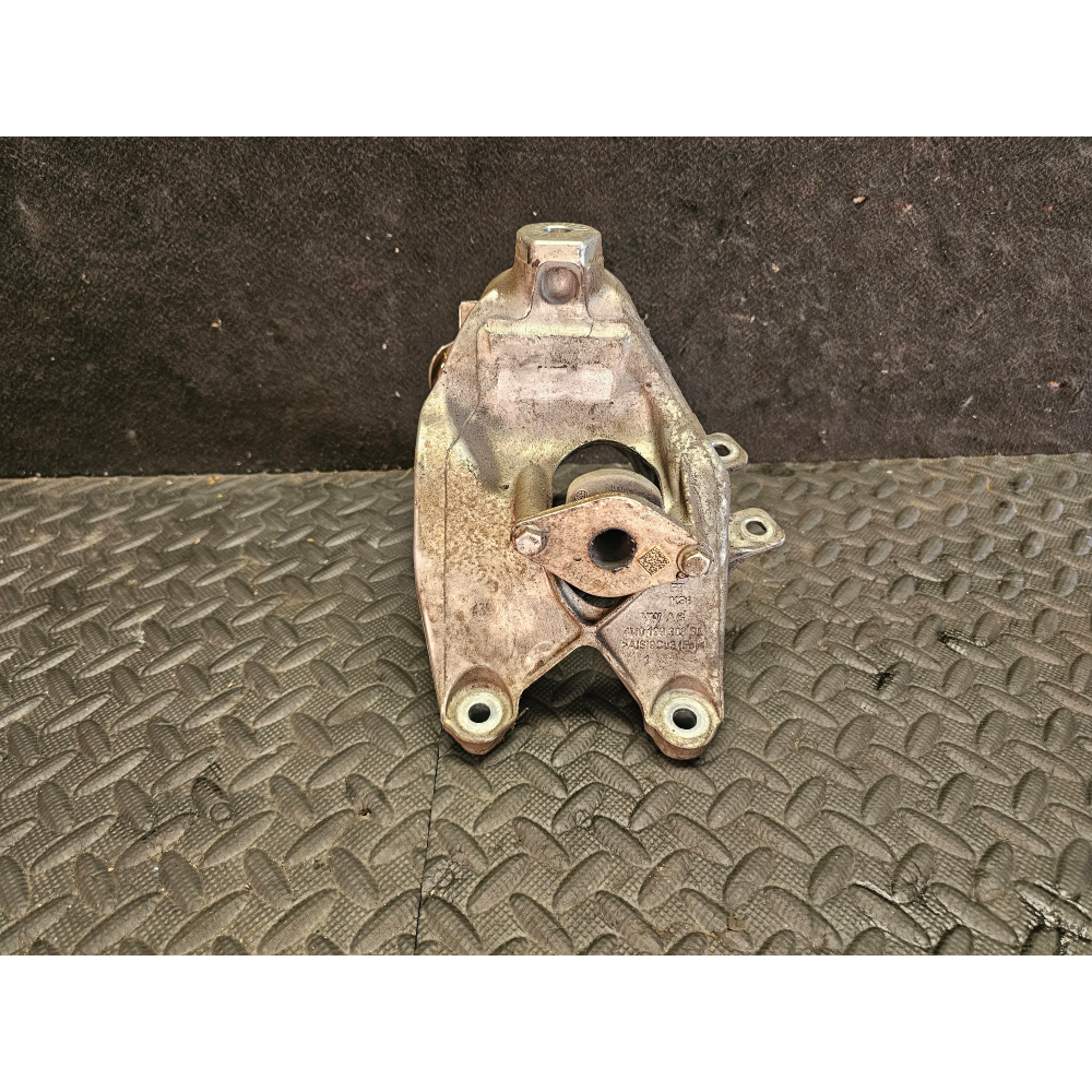 4M0199308BL SUPPORTO MOTORE DESTRO AUDI A4 8W A5 F5A 2.0TFSI