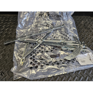 03.6501 6982087Z01 ALZAVETRO MANUALE ANTERIORE SINISTRO PIAGGIO PORTER 1993>