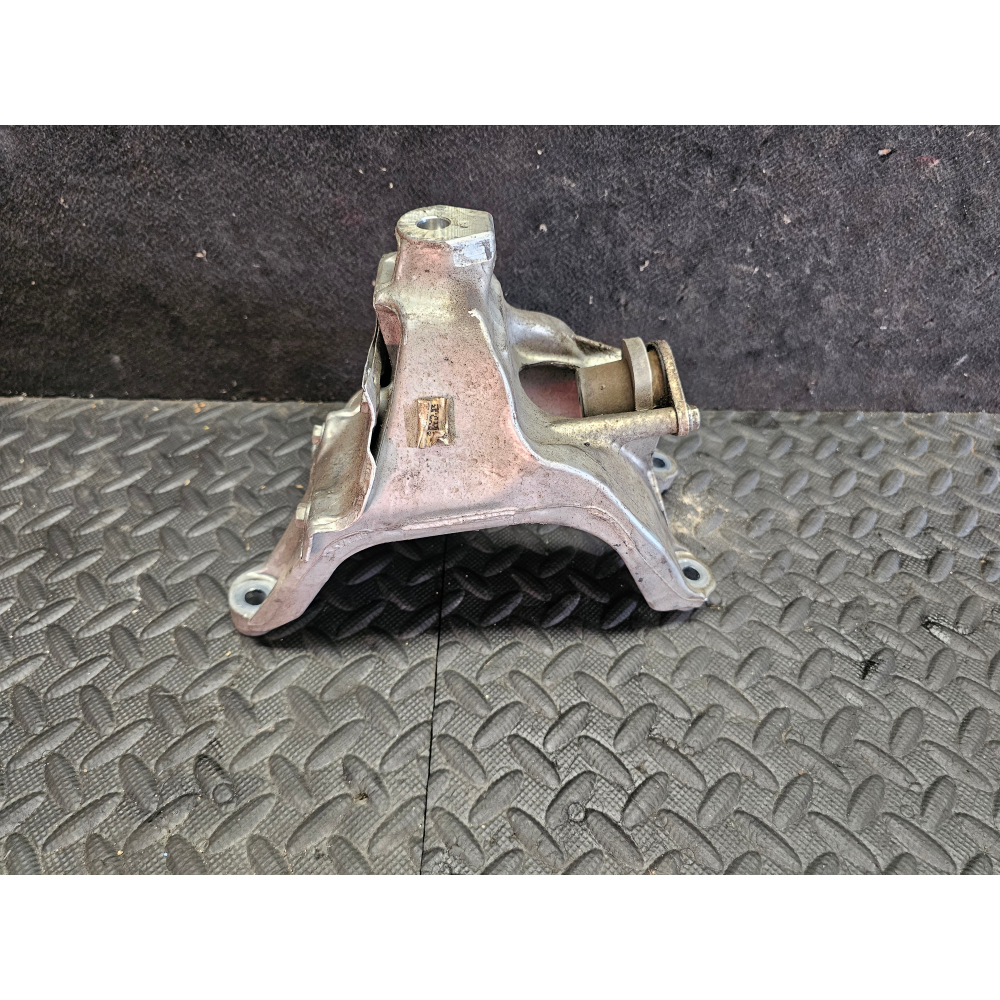 4M0199308BL SUPPORTO MOTORE DESTRO AUDI A4 8W A5 F5A 2.0TFSI