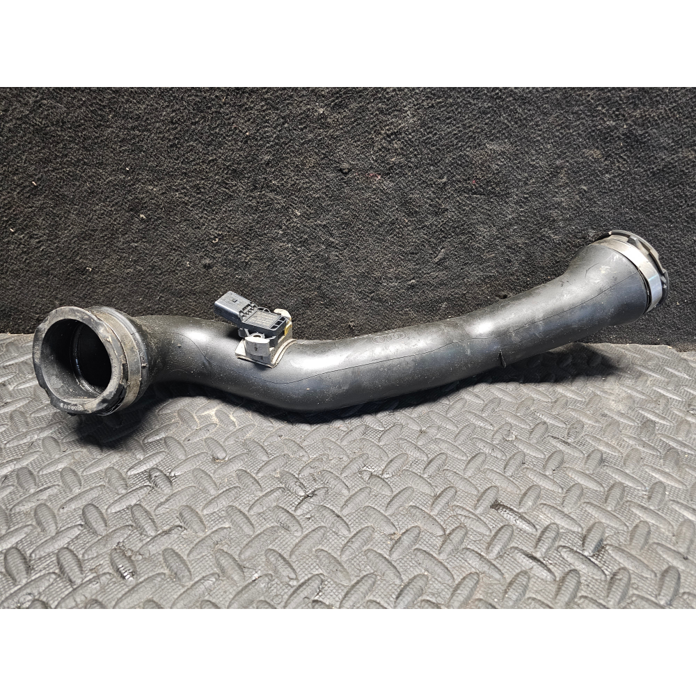 8W0145681 TUBO MANICOTTO INTERCOOLER TURBO AUDI A4 8W A5 F5A 2.0TFSI