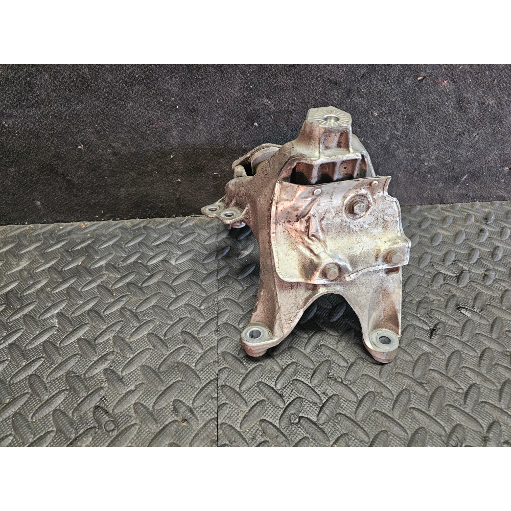 4M0199308BL SUPPORTO MOTORE DESTRO AUDI A4 8W A5 F5A 2.0TFSI