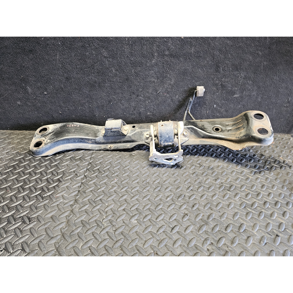 51022B4010 12371B4010 SUPPORTO CAMBIO MOTORE DAIHATSU TERIOS 2 (J2)(2006>) 1.5 VVT-I RWD 105CV 77KW COD MOT 3SZ