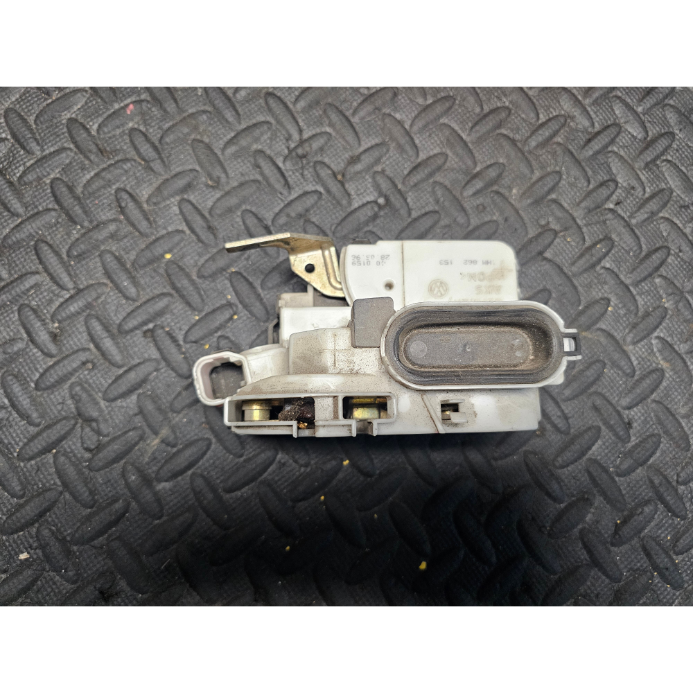 6N1837015E SERRATURA SPORTELLO ANTERIORE SINISTRA VW POLO (6N1)[94-00]  