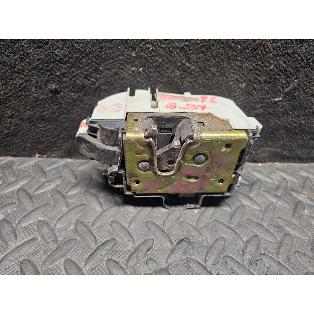 6N1837015E SERRATURA SPORTELLO ANTERIORE SINISTRA VW POLO (6N1)[94-00]  