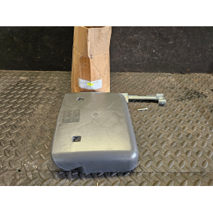 40.221.0 8143112 COPPA SPECCHIO SPECCHIETTO RETROVISORE SINISTRO IVECO EUROCARGO 93> EUROTECH