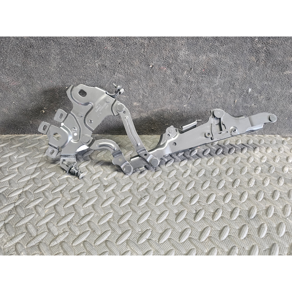 41007449379 CERNIERA COFANO MOTORE ANTERIORE SINISTRA MINI COUNTRYMAN (R60)(10-16)