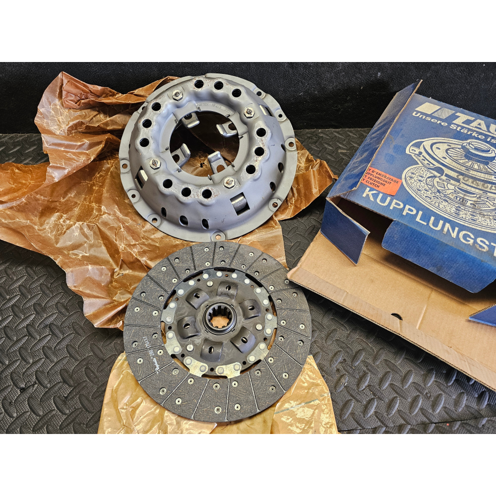 9701013 1904735 KIT FRIZIONE IVECO 50.9 55.9 50.10 55.10 60.10  65.10 70.10 75.10 79.10