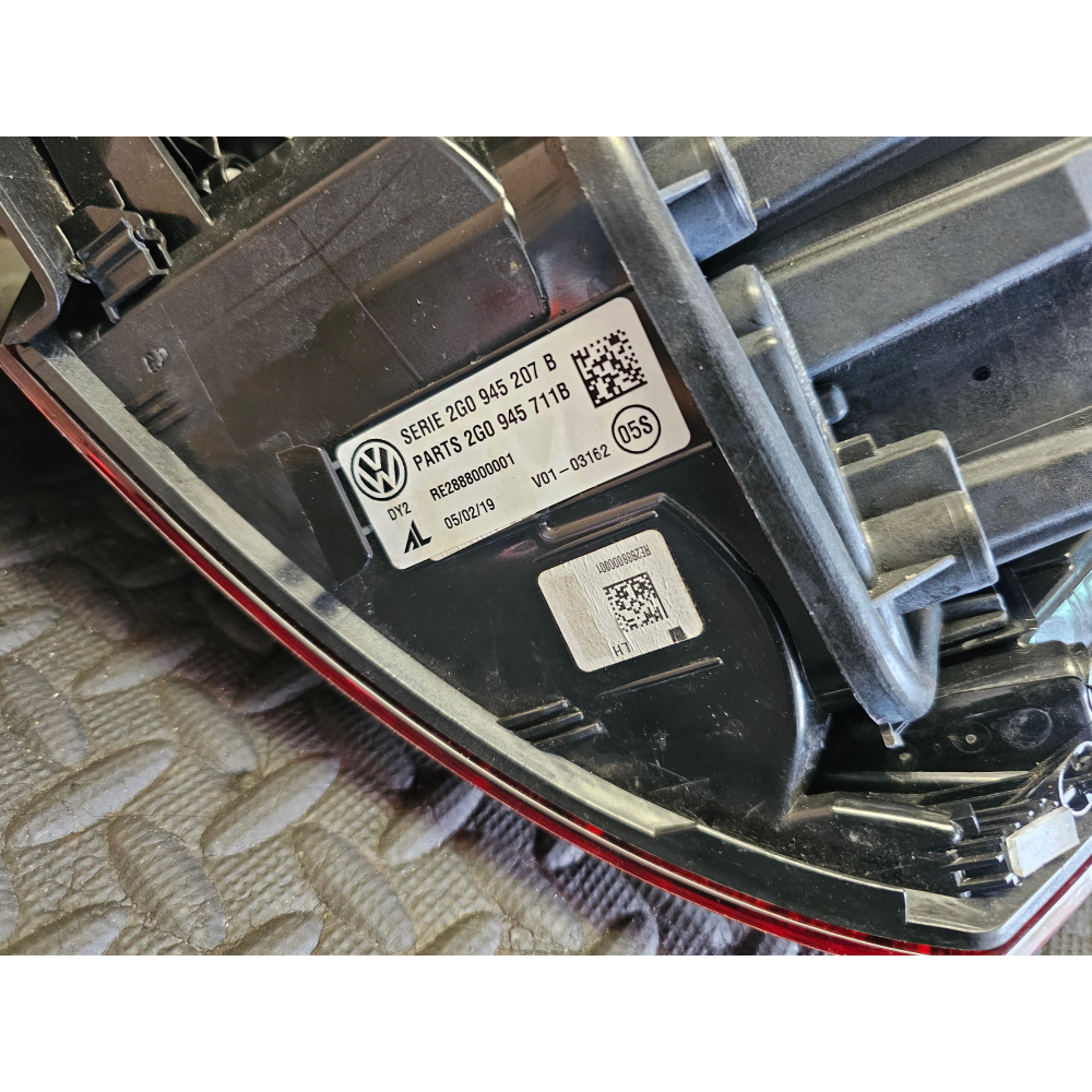 2G0945207B FARO FANALE STOP POSTERIORE SINISTRO LED VW POLO (AW1, BZ1)(2017>)