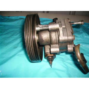 POMPA IDROGUIDA FORD FIESTA V 1.4 TDCI USATA (2S6C3A696DC)