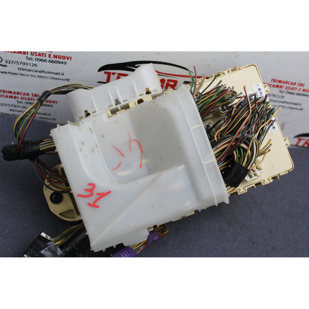 CENTRALINA SCATOLA PORTAFUSIBILI TOYOTA YARIS 1 (P1) [1999-2005] 82730-0D040