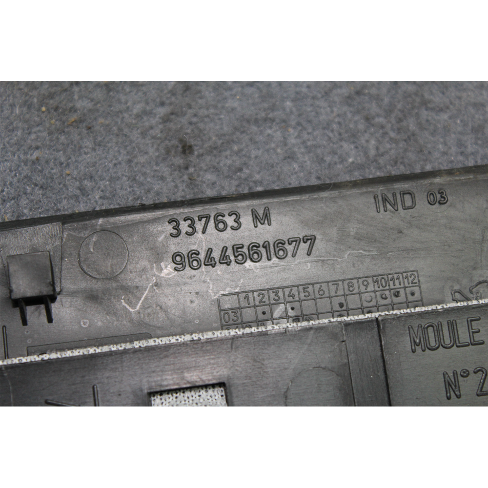 8211WW MODANATURA SUPERIORE VOLANTE STERZO PEUGEOT 407 SW (6E)[04-11] 9644561677