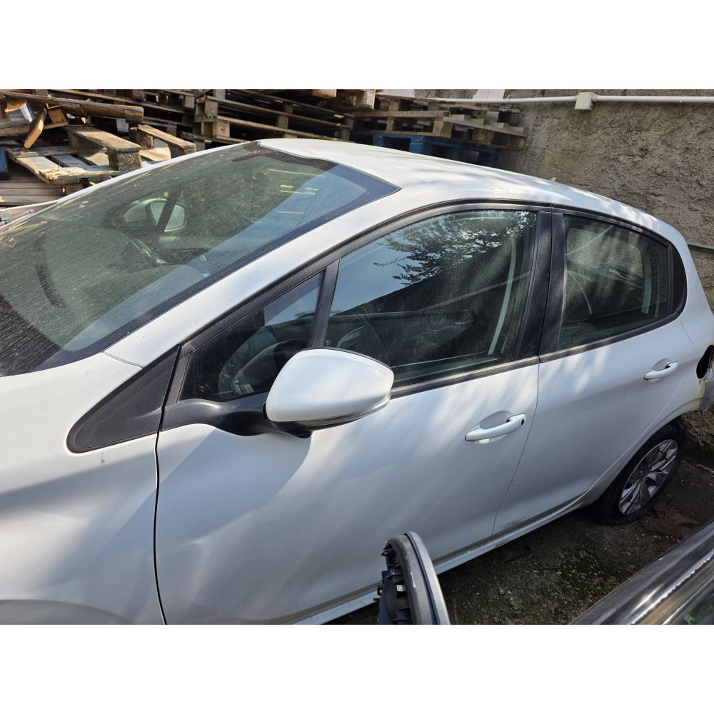 RICAMBI USATI PEUGEOT 208 I (CA,CC)(2012>) 2014 1.4HDI 68CV 50KW 8H01