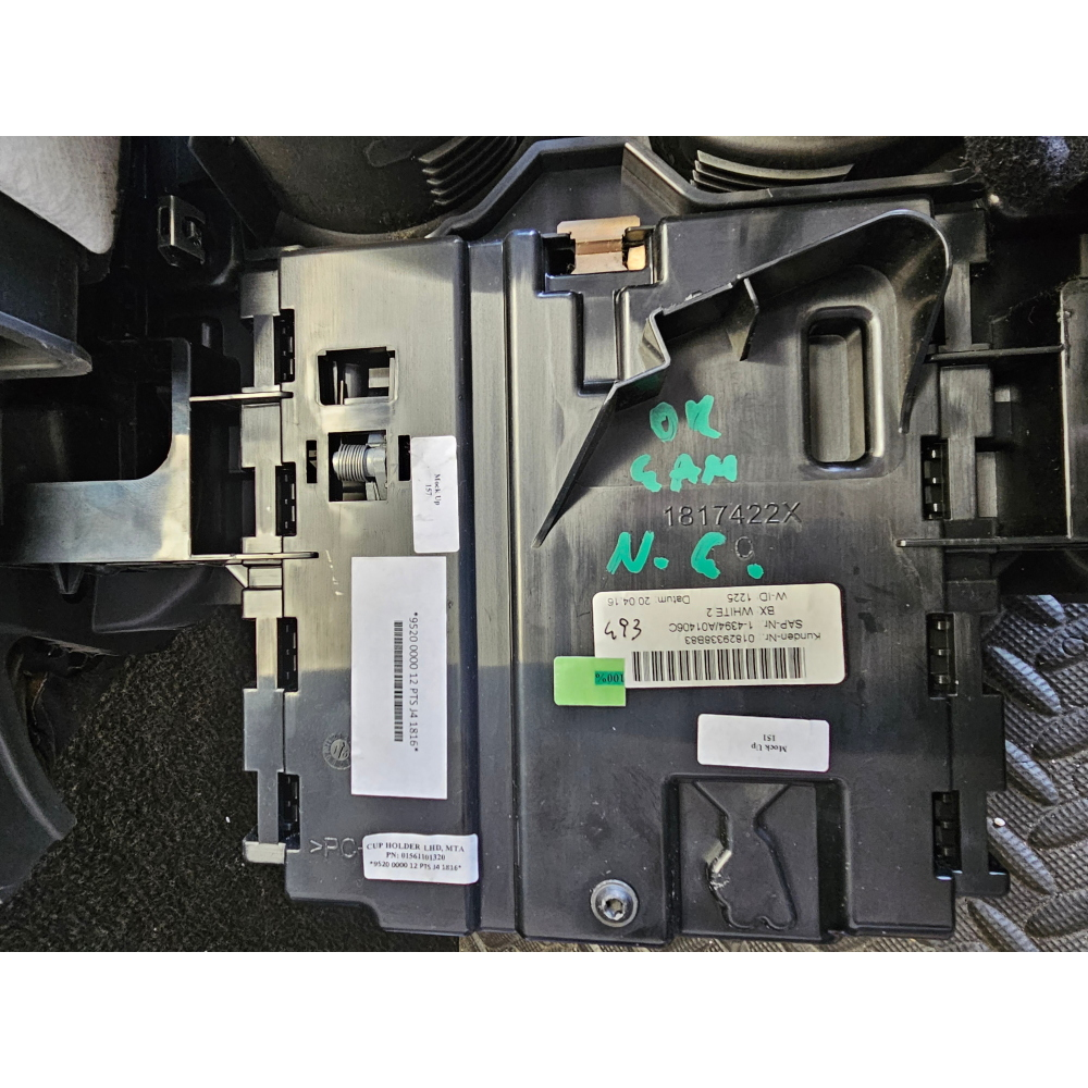 156114586 BRACCIOLO+ RIVESTIMENTO TUNNEL CENTRALE ALFA ROMEO GIULIA 2 (952)(2015>)