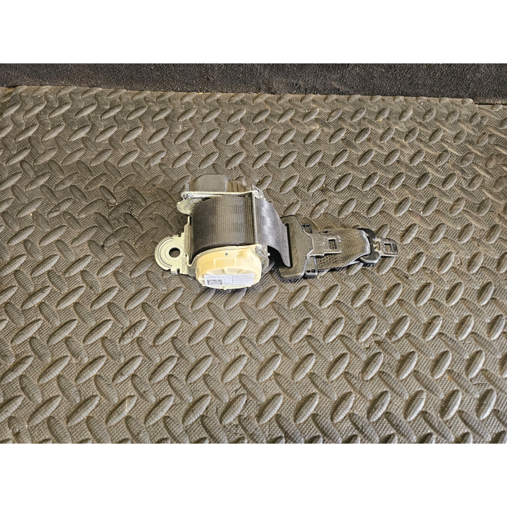 156112942 CINTURA SICUREZZA POSTERIORE CENTRALE ALFA ROMEO GIULIA 2 (952)(2015>)