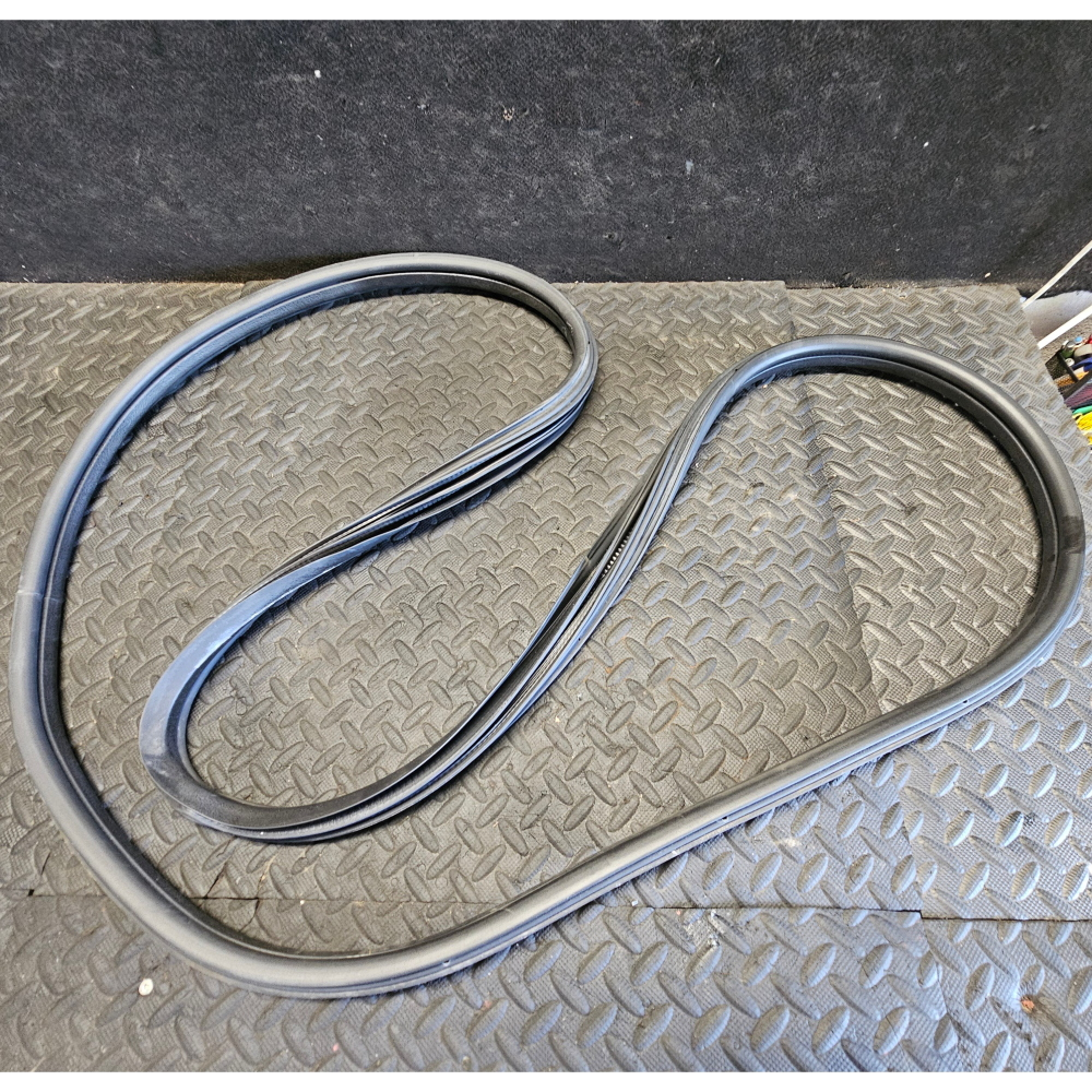 51905920 GUARNIZIONE SPORTELLO ANTERIORE SINISTRA CARR FIAT 500L (351,352)(2012>)