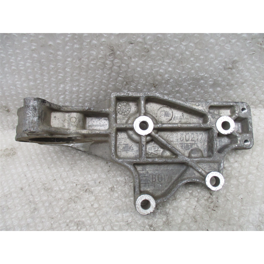 Supporto Semiasse Motore Alfa Romeo 147 01 10 1 9 Jtd Originale