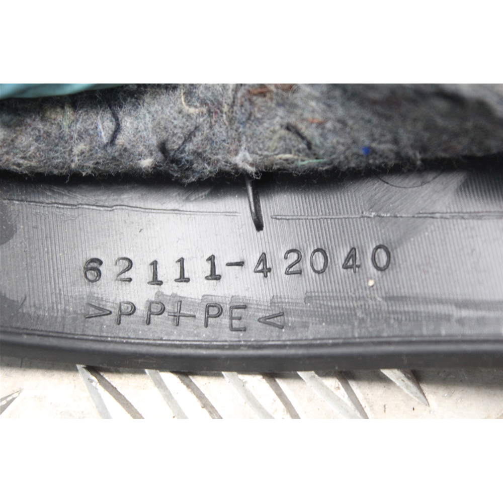 MODANATURA BATTITACCO ANTERIORE DESTRO TOYOTA RAV4 3 (A3)[05-12] 62111-42040