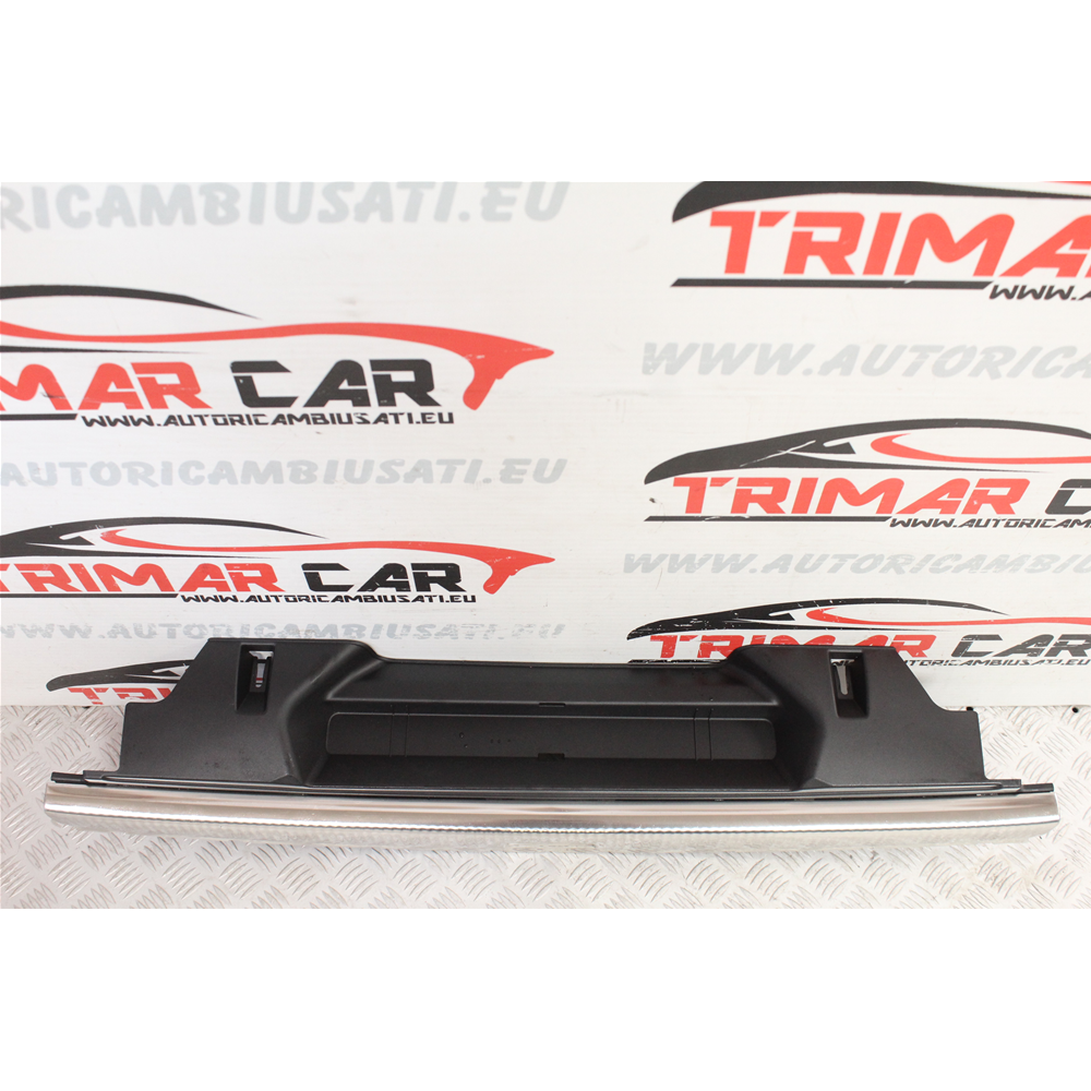 RIVESTIMENTO BATTICOFANO PORTELLONE POSTERIORE AUDI SQ5 (8RB) [13-18] 8R0864513C