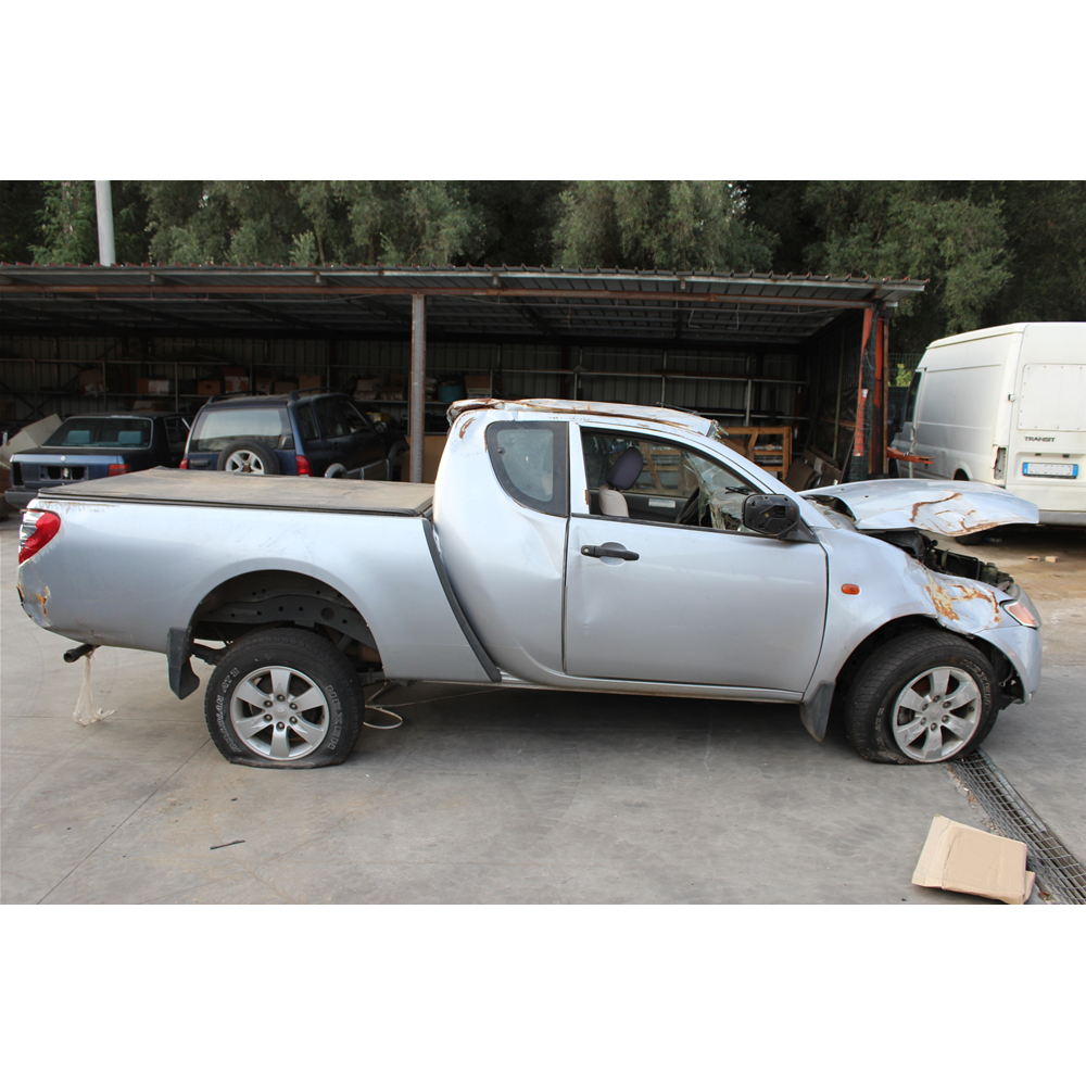 MR992632 COPPIA AMMORTIZZATORI POSTERIORI DX SX MITSUBISHI L200 TRITON (KA,T,KB,T)(04-15) 2.5 DID 136CV 100KW COD MOTORE; 4D56