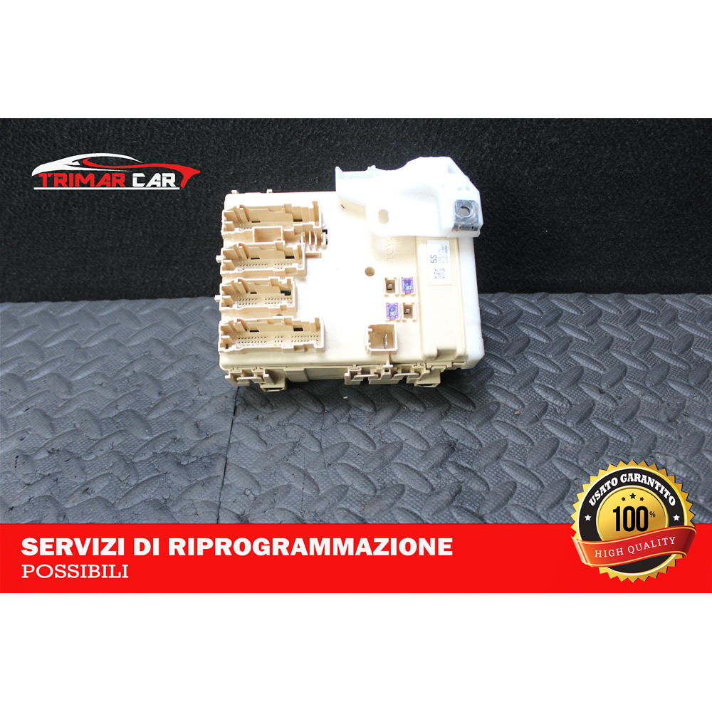 82730-12X81 CENTRALINA SCATOLA PORTAFUSIBILI TOYOTA AURIS SW (E18)(2013 IN POI) 1.8 HYBRID 99CV 73KW COD MOTORE: 2ZR