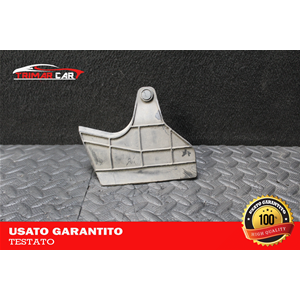 6563202200 PIASTRA PARASPRUZZI POSTERIORE SINISTRA TOYOTA AURIS SW (E18)(2013 IN POI) 1.8 HYBRID 99CV 73KW COD MOTORE: 2ZR