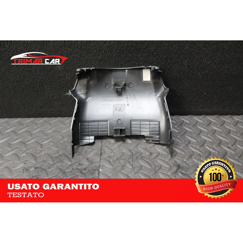 45286-02400 COPERTURA PIANTONE STERZO SUPERIORE TOYOTA AURIS SW (E18)(2013 IN POI) 1.8 HYBRID 99CV 73KW COD MOTORE: 2ZR