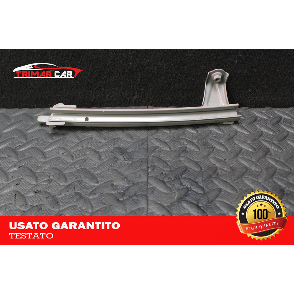 6740312310 GUIDA SCENDENTE VETRO PORTA ANTERIORE DESTRO TOYOTA AURIS SW (E18)(2013 IN POI)  