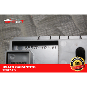 5567002400 BOCCHETTA ARIA CLIMA CRUSCOTTO CENTRALE TOYOTA AURIS SW (E18)(2013 IN POI) 1.8 HYBRID 99CV 73KW COD MOTORE: 2ZR