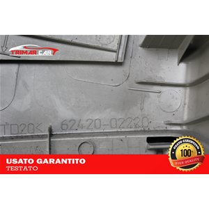 6242002220 MODANATURA RIVESTIMENTO MONTANTE SUP SINISTRO TOYOTA AURIS SW (E18)(2013 IN POI) 1.8 HYBRID 99CV 73KW COD MOTORE: 2ZR