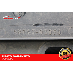 58165-02050 RIVESTIMENTO CARTER SOTTOSCOCCA ESTERNA DESTRA TOYOTA AURIS SW (E18)(2013 IN POI) 1.8 HYBRID 99CV 73KW COD MOTORE: 2ZR