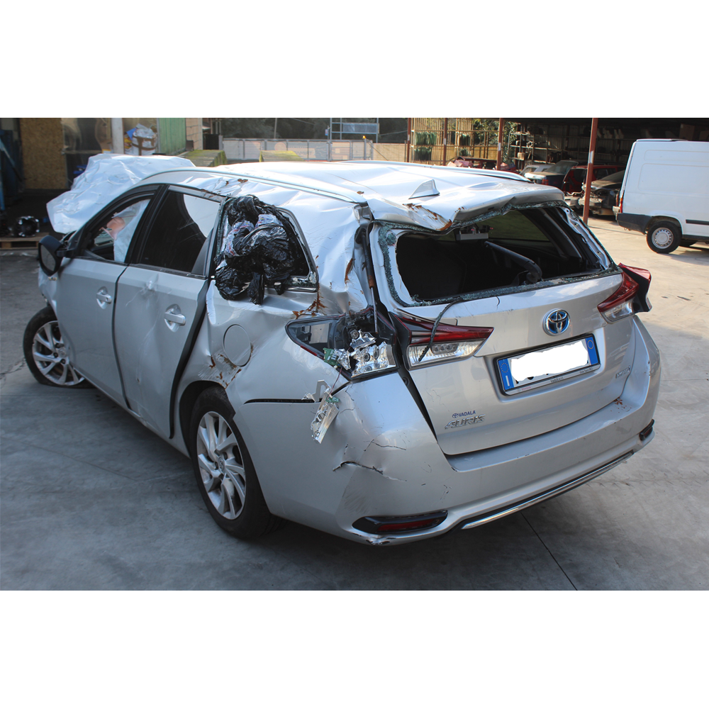 7130312220 CERNIERA SEDILE POSTERIORE DESTRA TOYOTA AURIS SW (E18)(2013 IN POI)  