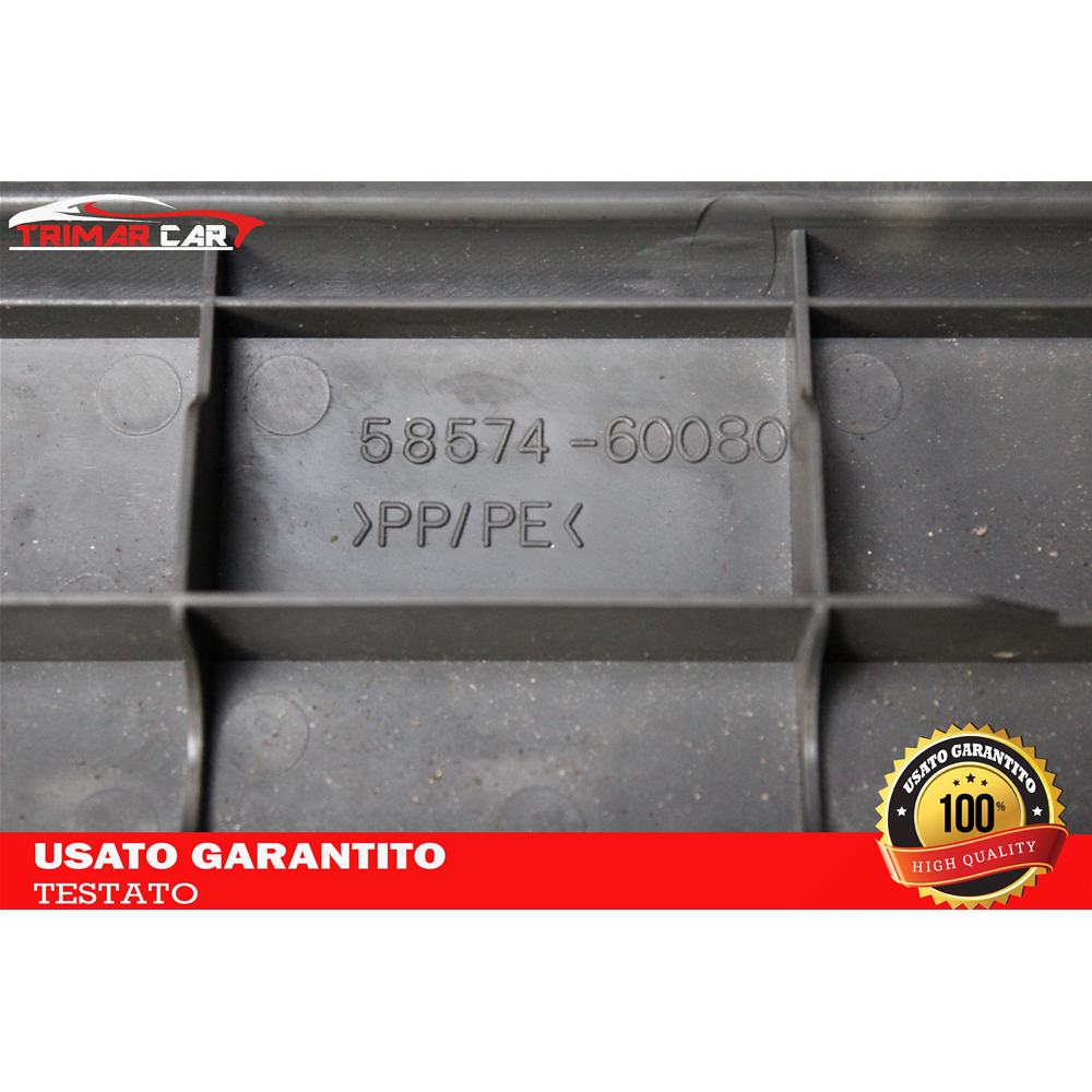 58574-60080 PANNELLO COFANO BAULE POSTERIORE TOYOTA LAND CRUISER 300 (J12)(02-09) 3.0 D-4D 4WD 163CV 120CV COD MOT. 1KDFTV 3 PORTE